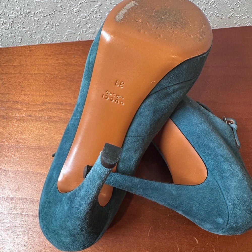 GUCCI Turquoise Suede High Heels Shoes T-Strap Peep Toe Stilettos - Picture 8 of 9